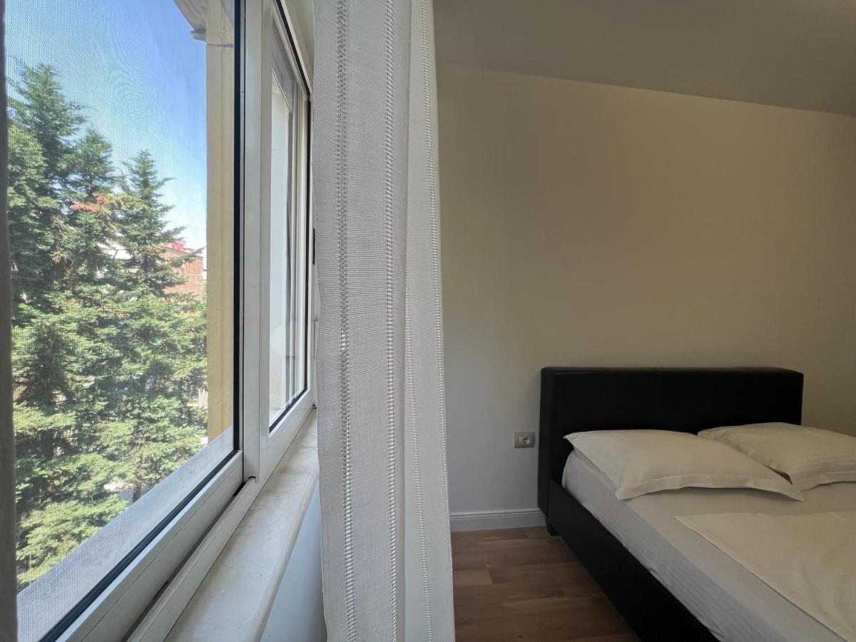 Lana Studio Apartament *